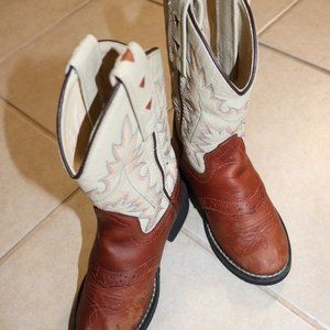 Childrens Old West Cowboy boots in a size 10